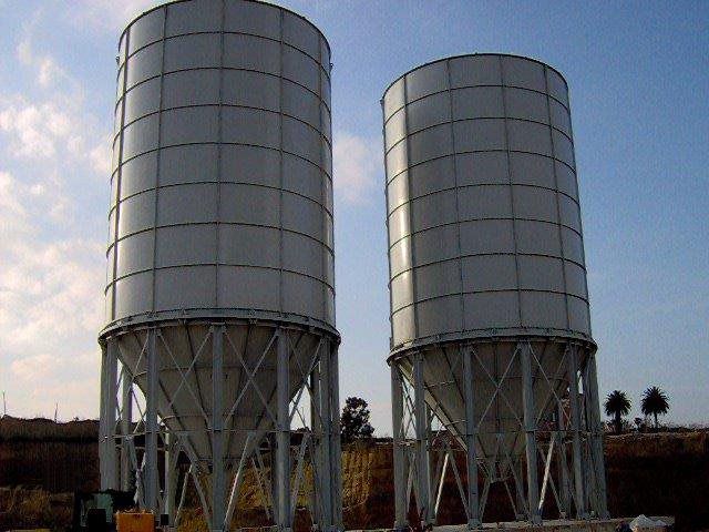 heavy equipment plant