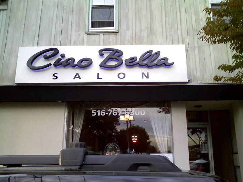 Mineola Channel Letters
A contemporary channel letter sign with a sleek, polished finish, ideal for enhancing the facade of businesses in Mineola, New York. Designed by Roll Up Awnings, this sign pairs well with residential awnings, outdoor shade can