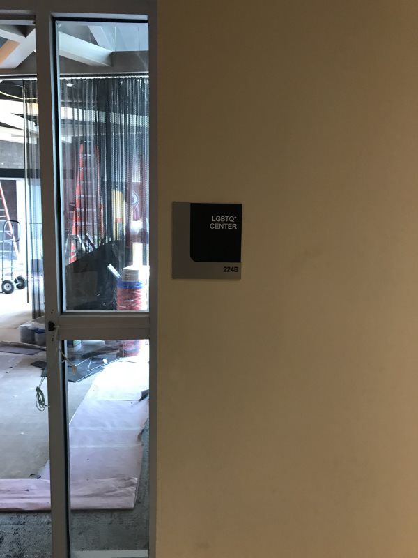 ADA directional sign with arrows, patio awnings
An informative ADA directional sign with arrows, guiding individuals to accessible entrances covered by patio awnings for sale near me. Ideal for enhancing navigation in large properties.