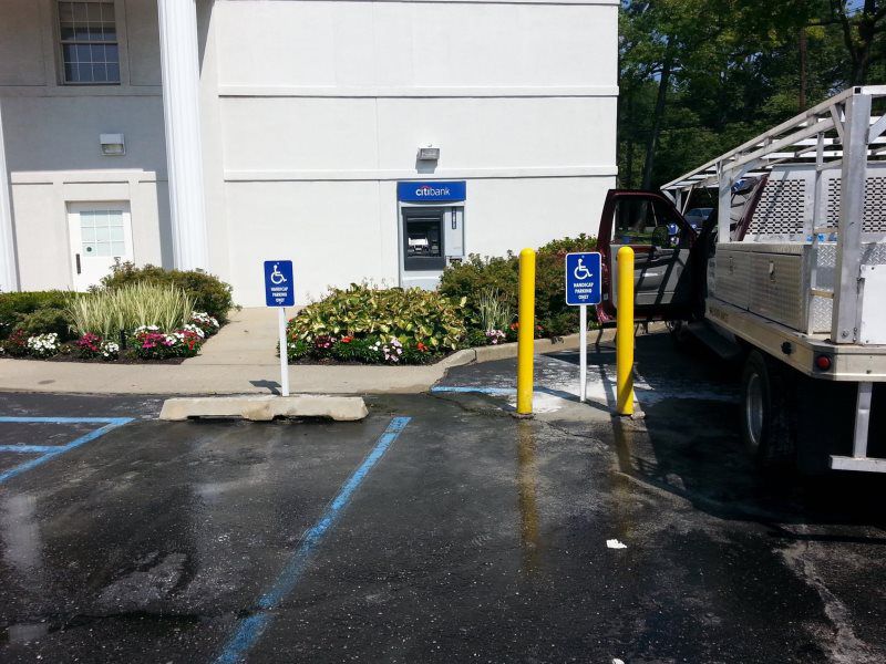 Featured here is a range of traffic signs that aid in directing the flow of vehicles and pedestrians, including directional signs, road traffic signs, and driving signals. These highway signs are perfect for large roadways, ensuring that drivers rema