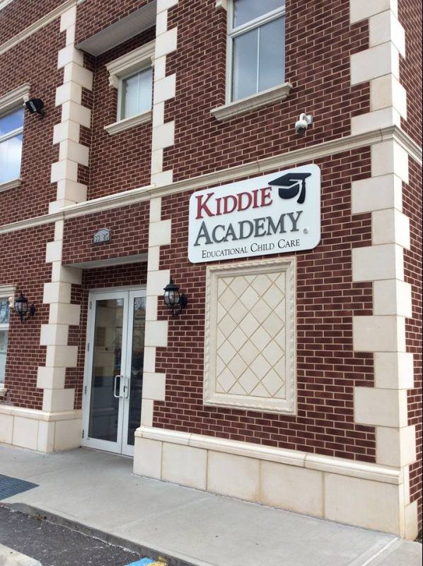 Mineola Other Signage