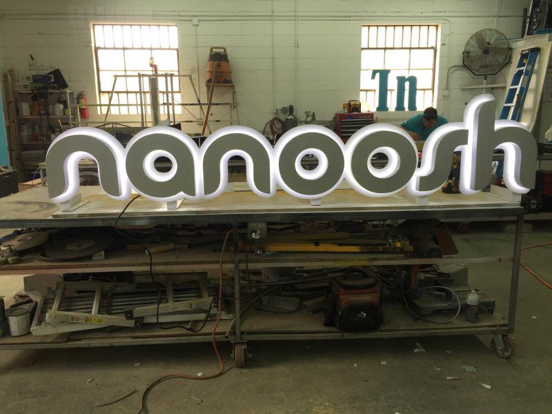 Mineola Signs Fabrication
High-quality sign fabrication services by Mineola Signs and Awnings in Mineola, New York. Our expert team specializes in creating custom signage, including awnings for homes near me, storefront canopies, and commercial door 