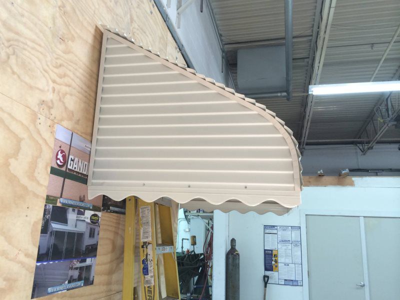 Mineola Awnings Signs
Outdoor shop awning by Mineola Signs and Awnings in Mineola, New York
A durable outdoor shop awning crafted by Mineola Signs and Awnings in Mineola, New York. This awning offers protection and a polished look for your storefront