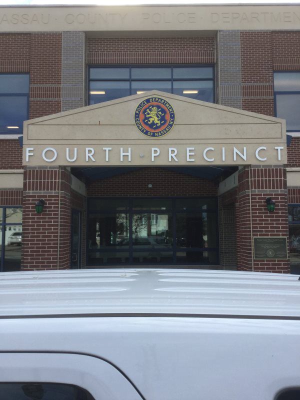 Mineola Other Signage