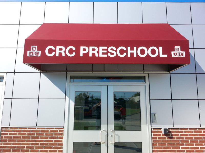 Mineola Awnings Signs
Modern shop front awning by Mineola Signs and Awnings, Mineola, New York
A sleek and modern shop front awning installed by Mineola Signs and Awnings in Mineola, New York. This awning is ideal for businesses wanting to enhance th