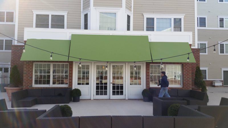 Mineola Awnings Signs
Outdoor awning by Mineola Signs and Awnings in Mineola, New York
An outdoor awning by Mineola Signs and Awnings in Mineola, New York. This awning offers protection from the elements while enhancing the look of your outdoor space
