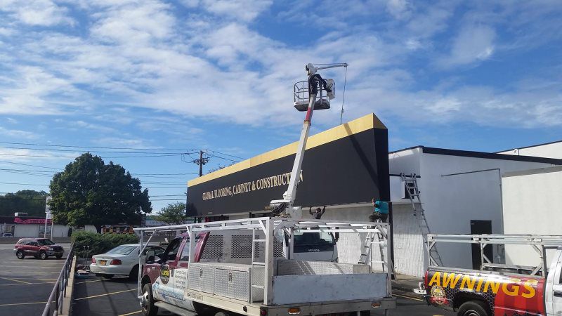 Mineola Signs Installation
Expert decal installation by Roll Up Awnings, ideal for businesses needing custom decals on vehicles, windows, and entrance awnings near me. Our team in Mineola, New York, ensures each decal is applied with precision for a 