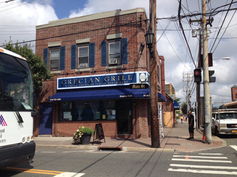 Mineola Awnings Signs
Business awning by Mineola Signs and Awnings in Mineola, New York
A durable business awning by Mineola Signs and Awnings in Mineola, New York. This awning is designed to protect your storefront while adding a stylish touch, inst