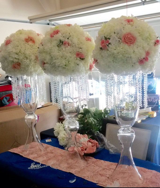 event supplies rental flower base