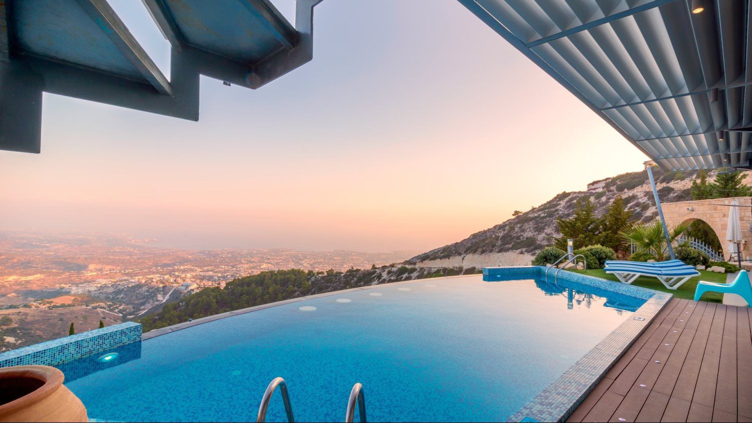 swimming pool in the mountain 