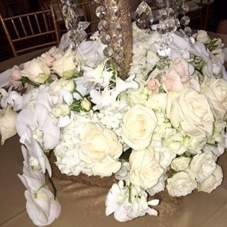 event supplies rental flower base